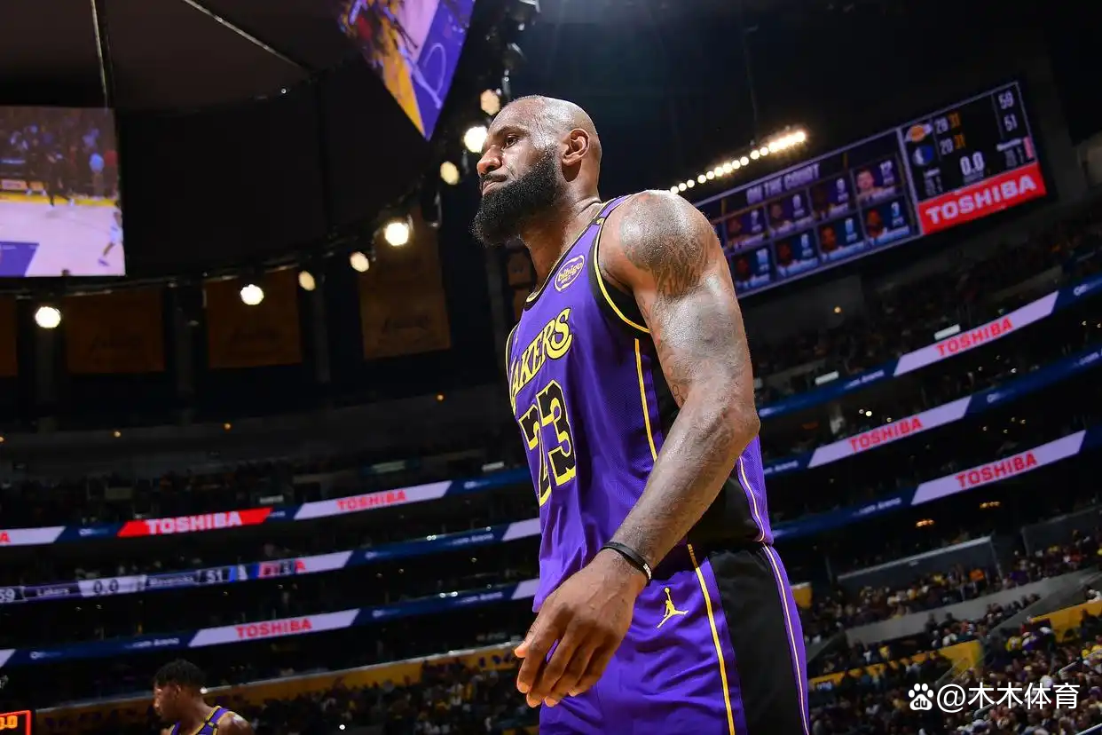 AYX SPORTS-关于詹姆斯连续五场比赛得分超过突破纪录，RNG挑战极限！的信息